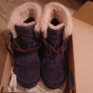 Columbia Winter Boats